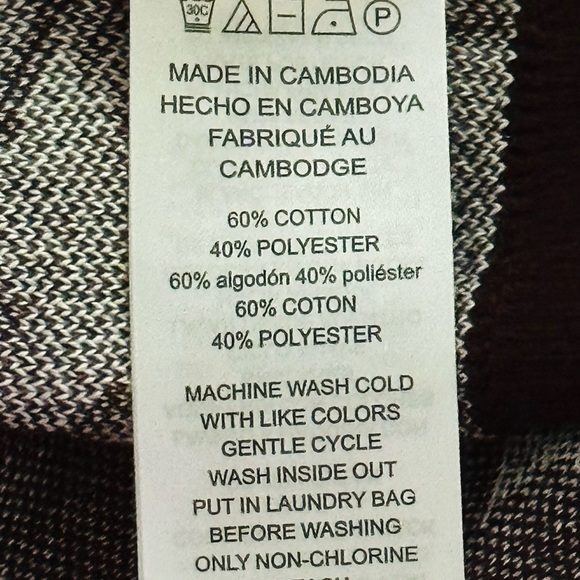 Michael Kors Black and White Floral Knit Top MSRP $98.00 - Picture 7 of 9